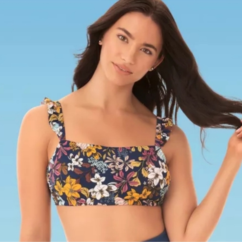 Beach Betty Slimming Floral Ruffle Bikini Top NWOT